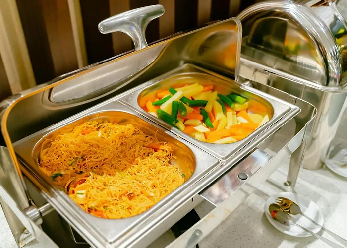 Dong Duong Hotel & Suites - Afternoon Tea Inclusive - Very Central