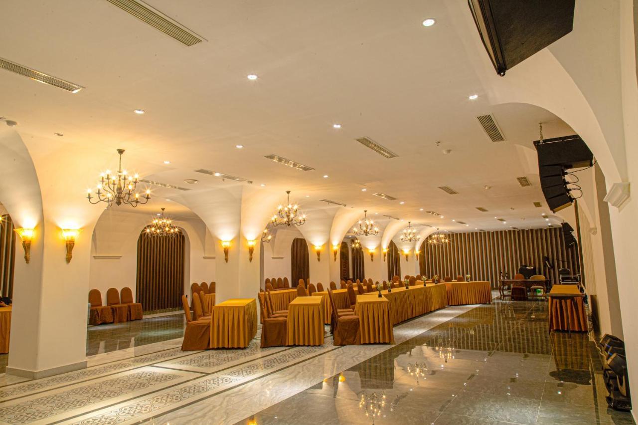 Dong Duong & - Afternoon Tea Inclusive - Very होटल Da Nang